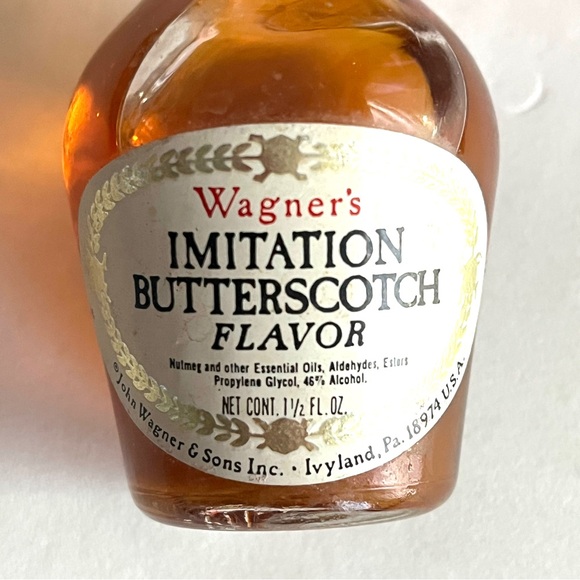 Antique Kitchen Flavor Bottle - full- unused- Wagners Butterscotch Decor Accents - Picture 2 of 5